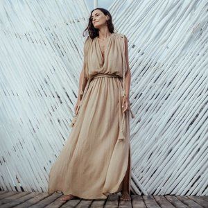 Sustanable Eco friendly brand Spiritum Tulum beige pale rose handmade maxi dress